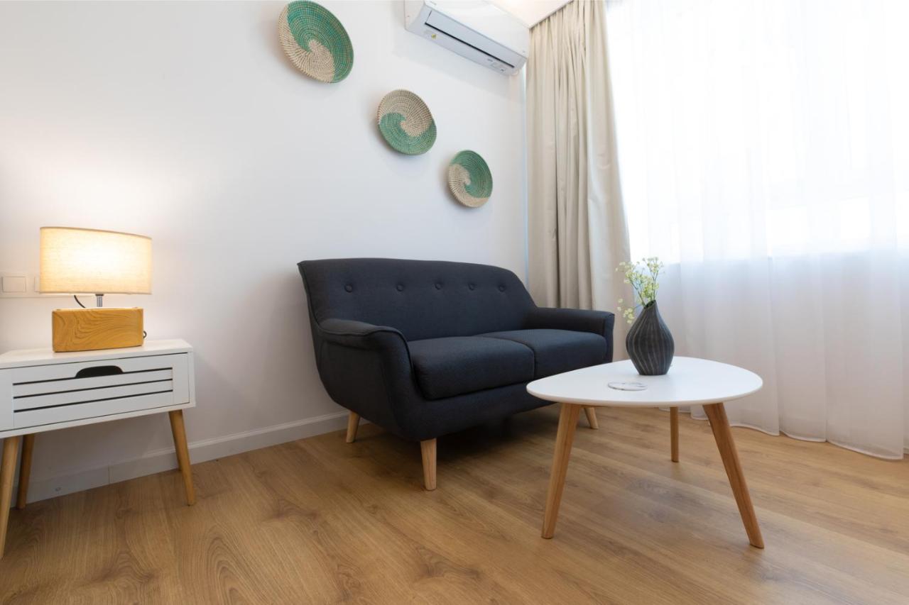 Minimal Apartment In Plaka Aten Exteriör bild
